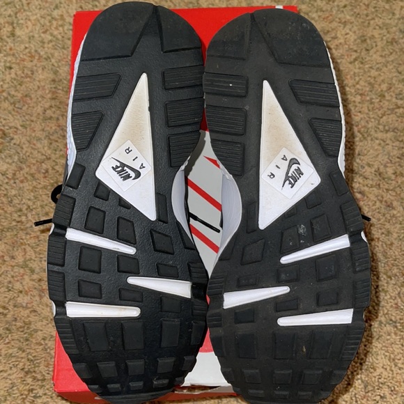 Nike Air Hurache Run - Picture 7 of 7